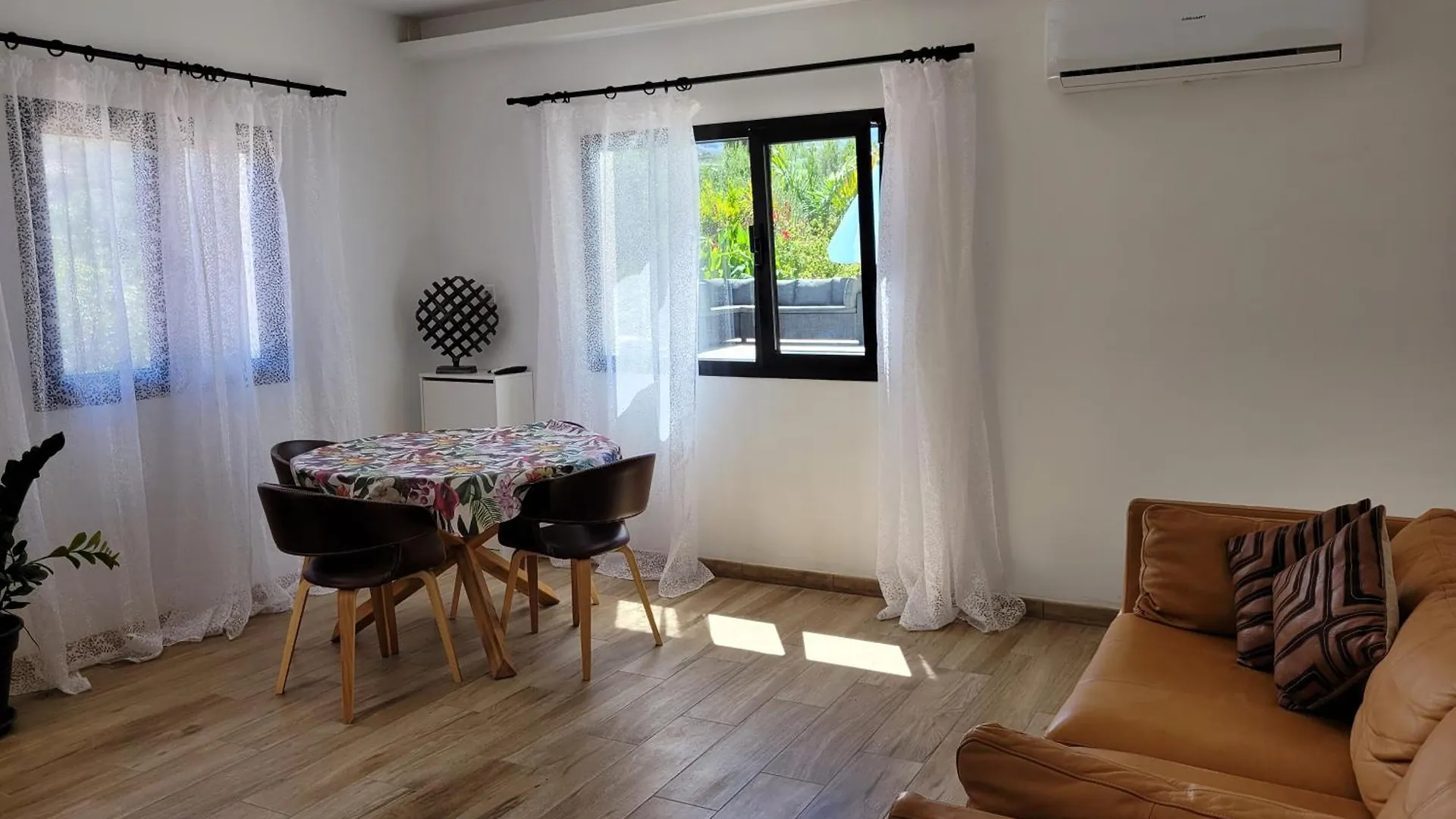 Casa Con Piscina, High-Speed Wi-Fi Y Vistas Villa Santa Brigida  Holiday home